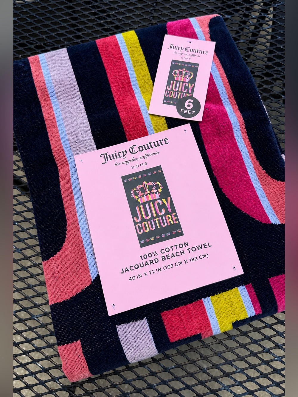 Juicy Couture Home 6 Ft 100% Cotton Jacquard Beach Towel Pink Stripe NWT New